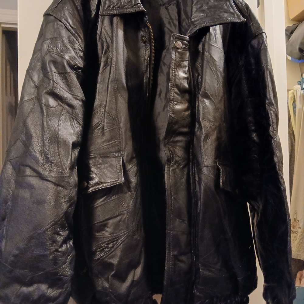 Men's Vintage Black Leather Jacket